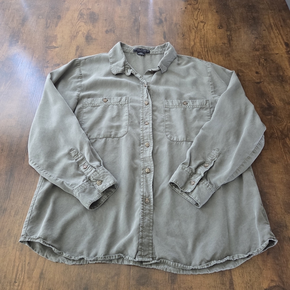 Social Standard by Sanctuary Womens Relaxed Button Up Shirt Olive Green Large